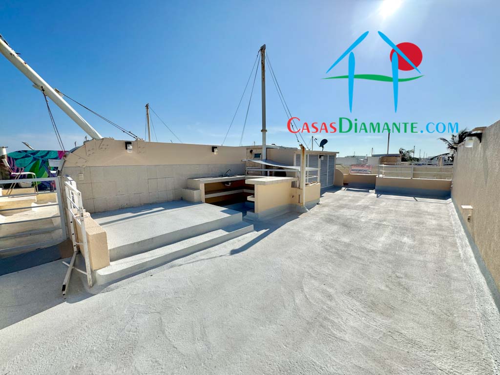 Puente del Mar Catana F 32 - Roof garden 2 Puente del Mar Catana F 32 - Roof garden 2